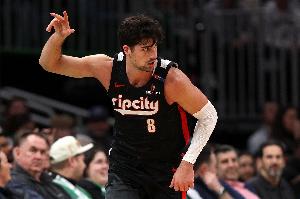 媒体人：开拓者的五小是被低估的 一后卫四前锋能都防 转换能力强